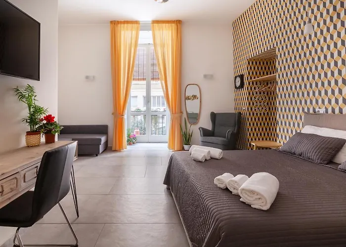 Monteoliveto 33 게스트하우스 나폴리