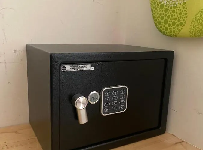 Monteoliveto 33 게스트하우스