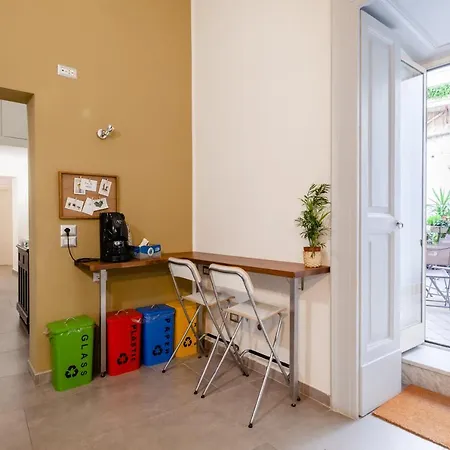 Monteoliveto 33 Guest house